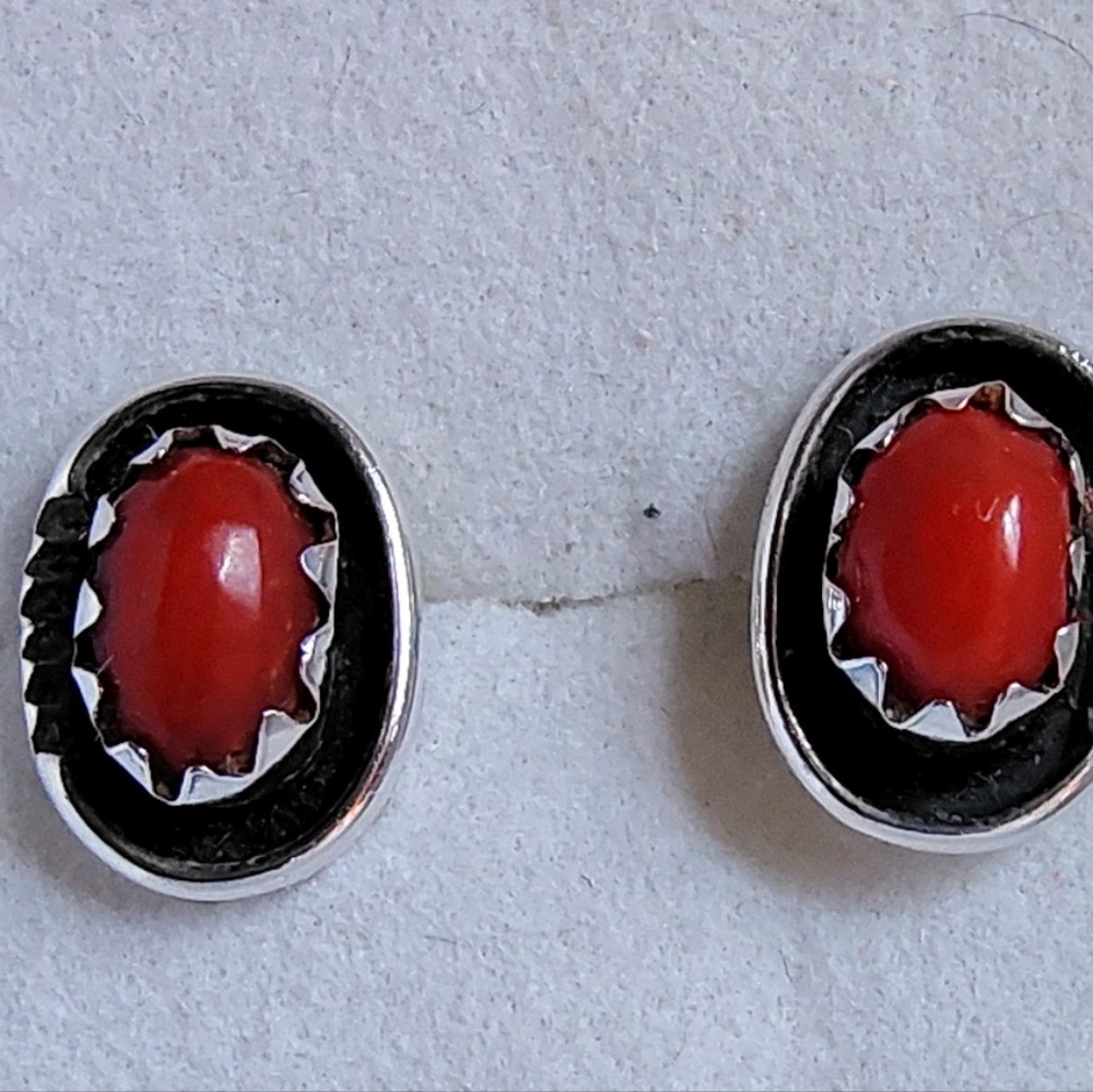 Vintage American Indian Sterling Silver Earrings with Red Coral
